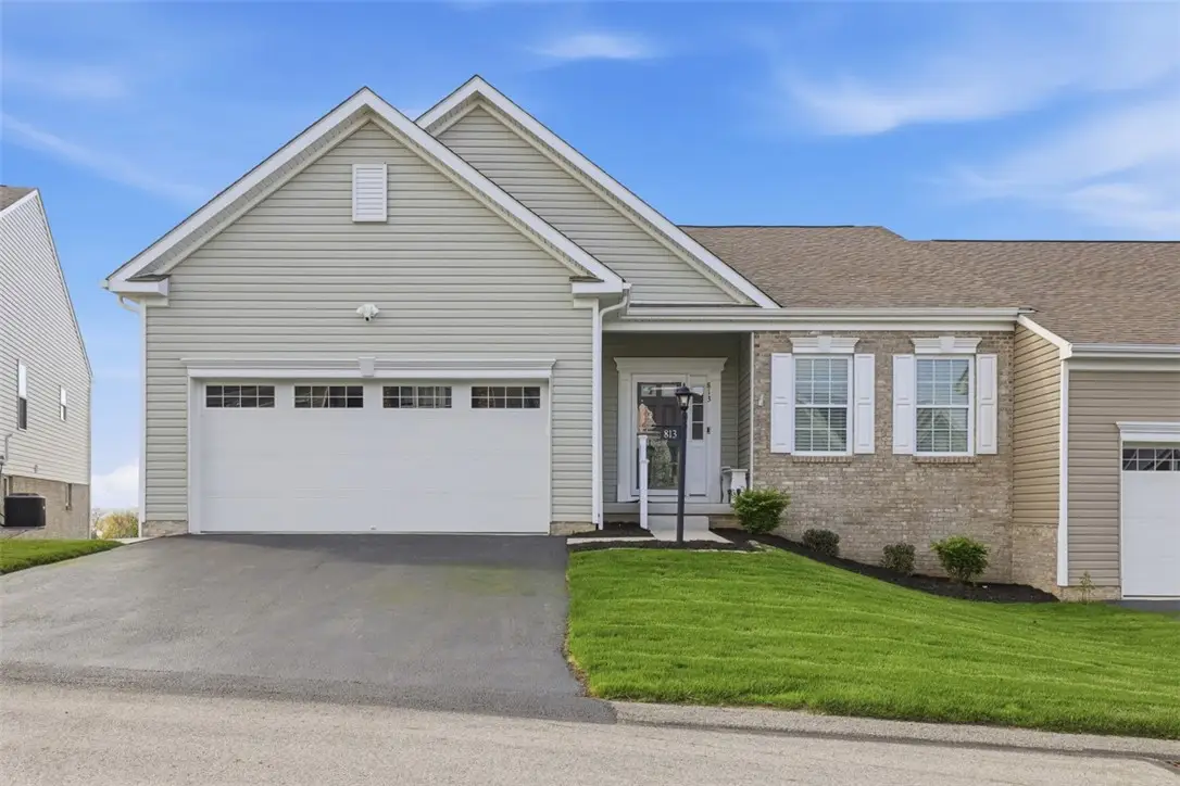 813 Curtman Ct, New Kensington, PA 15068 - #1