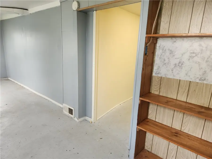 670 Park St, California, PA 15419 - #2