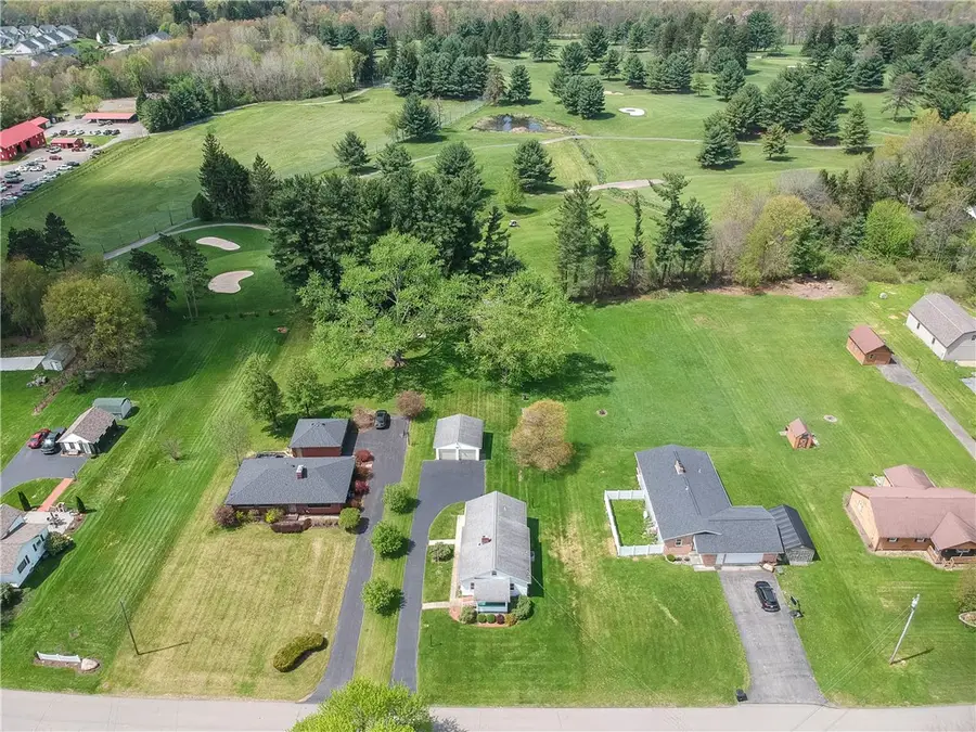 3015 Spring Garden Ave, New Castle, PA 16105 - #3