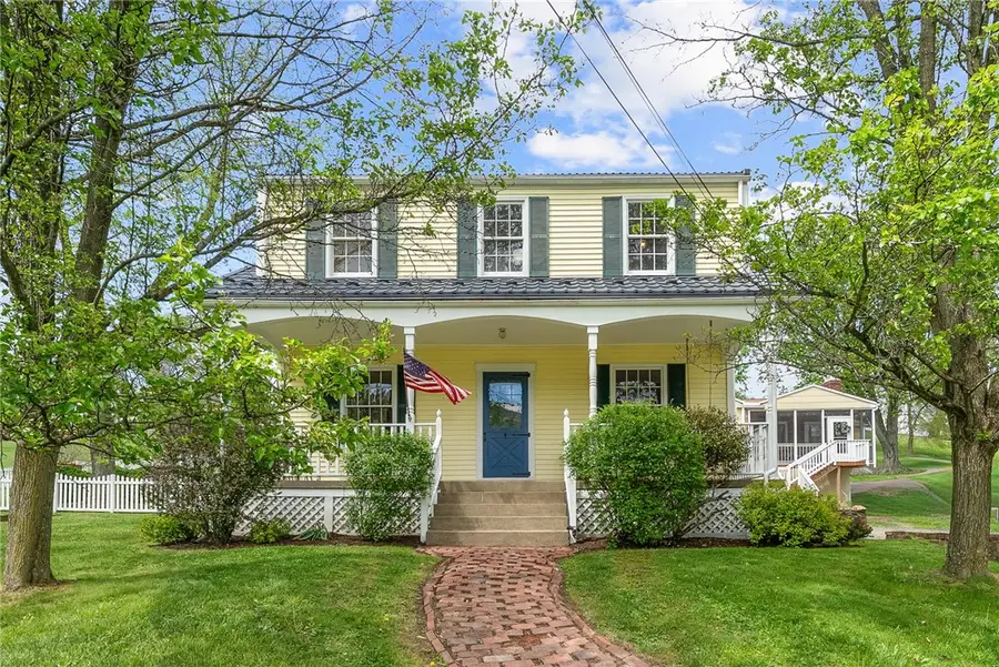 5564 Kings School Rd, Bethel Park, PA 15102 - #2