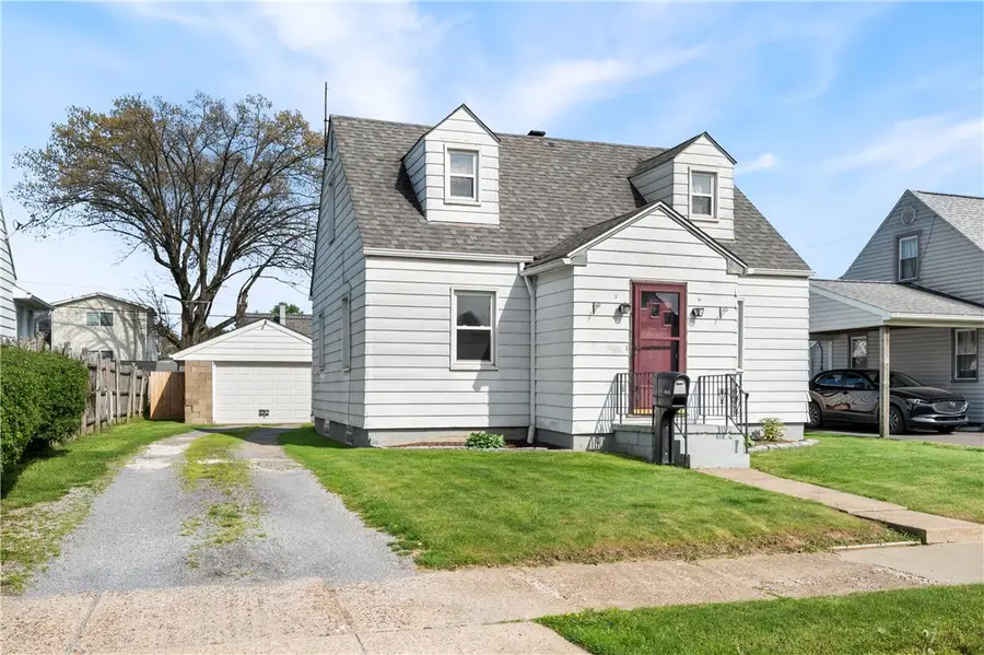 1318 Pennsylvania Ave, Natrona Heights, PA 15065 - #2