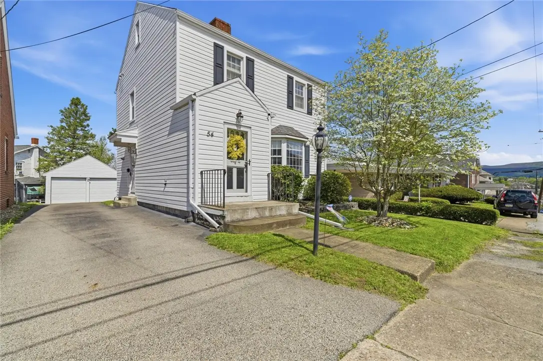54 Downer Ave, Uniontown, PA 15401 - #1