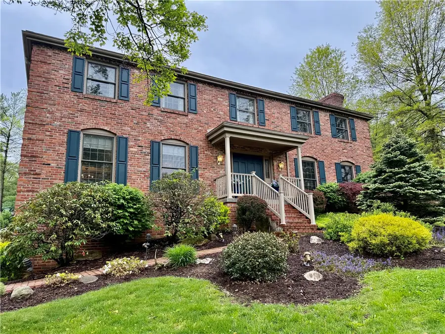 164 Pleasantview Dr, Canonsburg, PA 15317 - #2