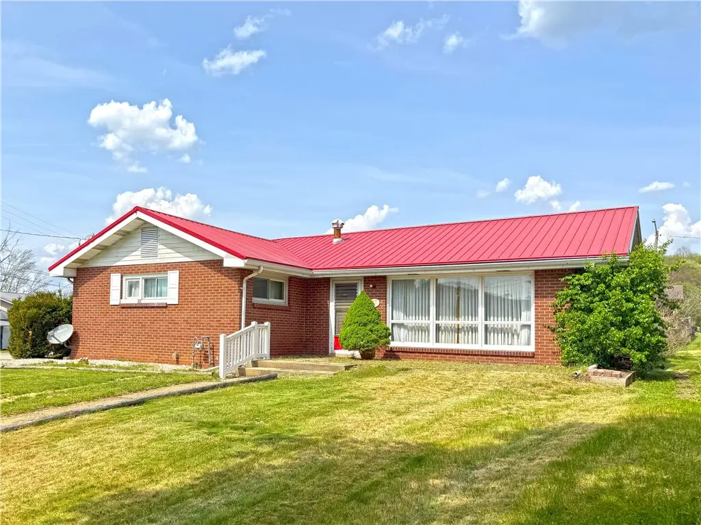 133 Beale Ave, Leechburg, PA 15656 - #1