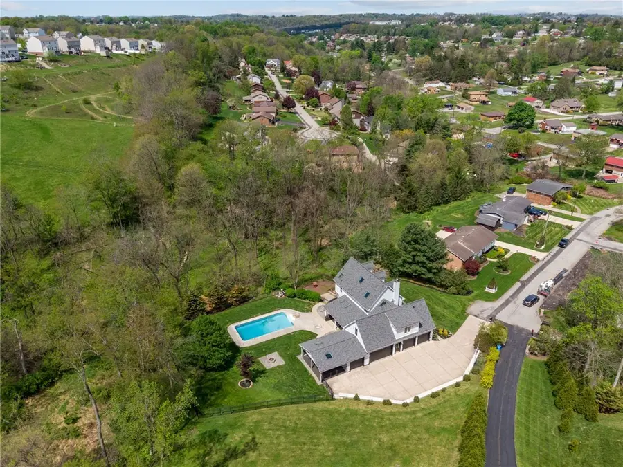 1140 S Whitmore Rd, Irwin, PA 15642 - #2