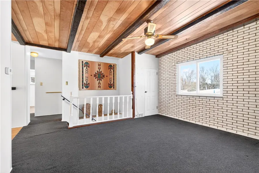 3604 Rosebriar Ave., Glenshaw, PA 15116 - #3