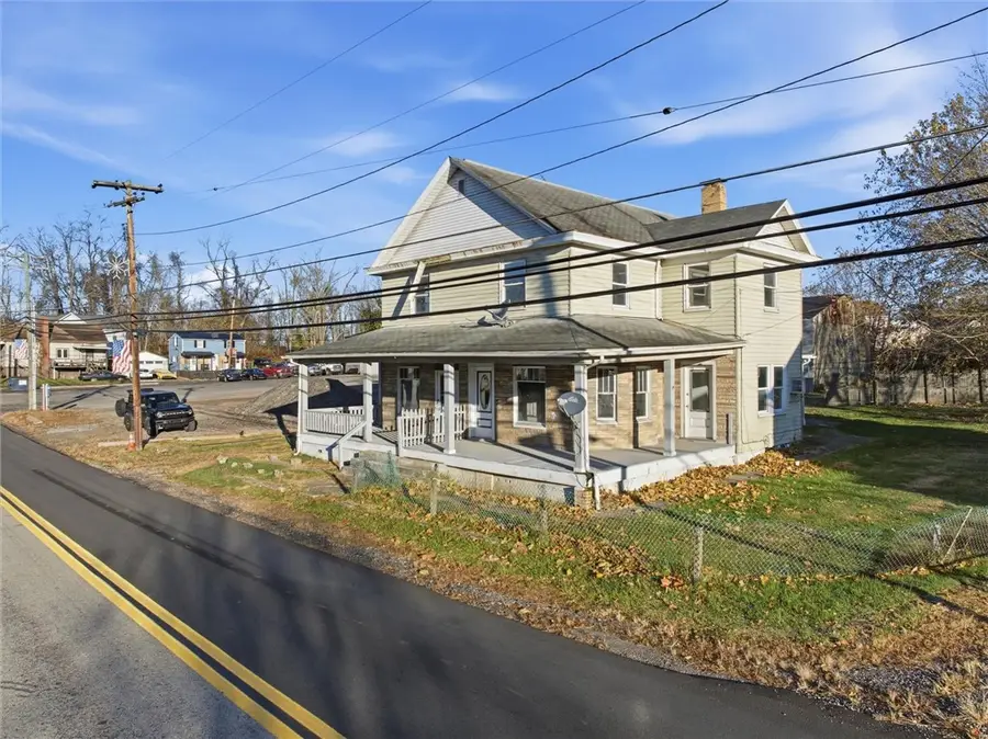 201 Filbert Orient Rd, New Salem, PA 15468 - #3