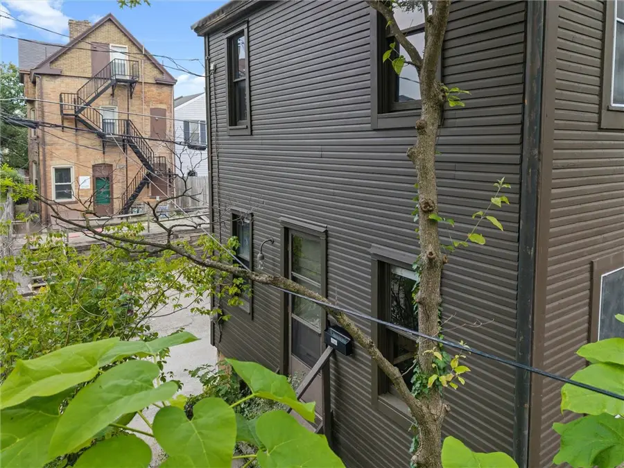 714 Filbert St, Pittsburgh, PA 15232 - #3