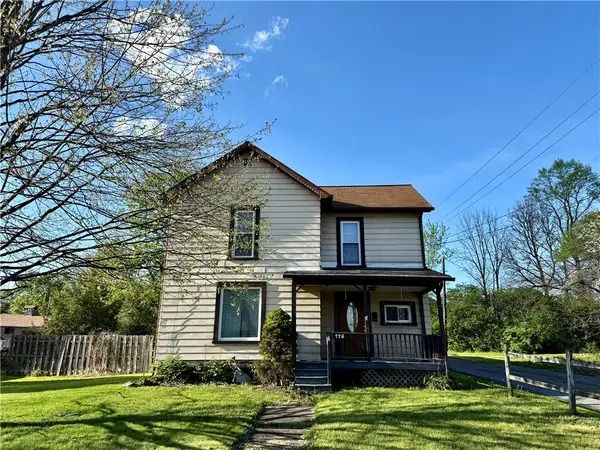 226 W Butler St, Mercer, PA 16137