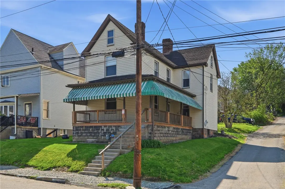 38 Hall Ave, Washington, PA 15301 - #1