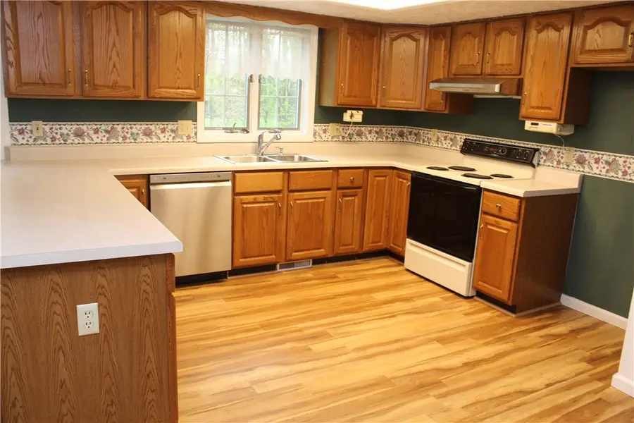 107 October Dr, Butler, PA 16002 - #2