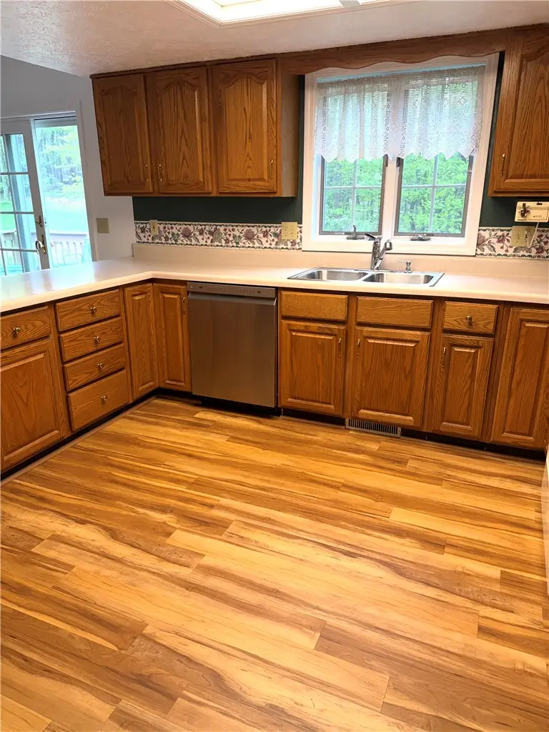 107 October Dr, Butler, PA 16002 - #3