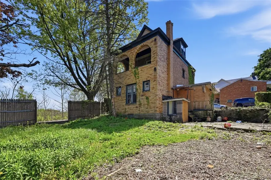 3225 Allendale St, Pittsburgh, PA 15204 - #3