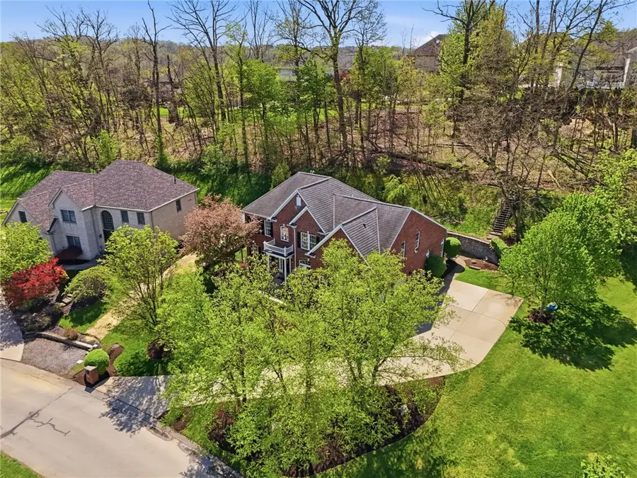 302 Bunker Hill Drive, Canonsburg, PA 15317 - #2