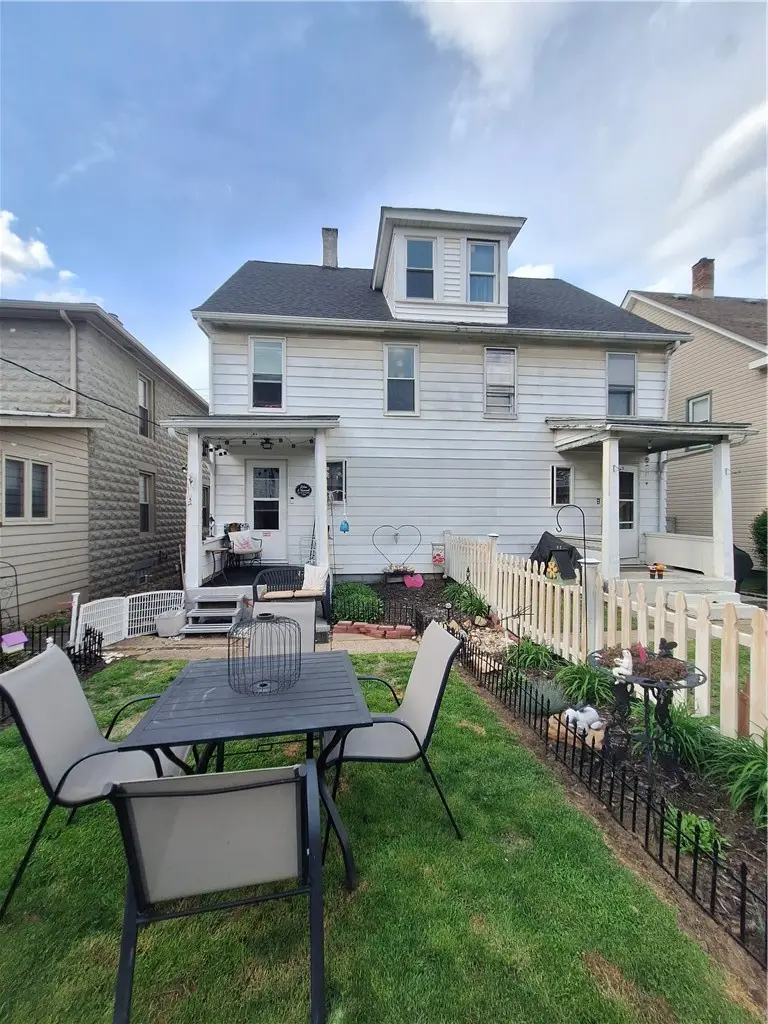 107 Glen Ave, Ellwood City, PA 16117 - #2