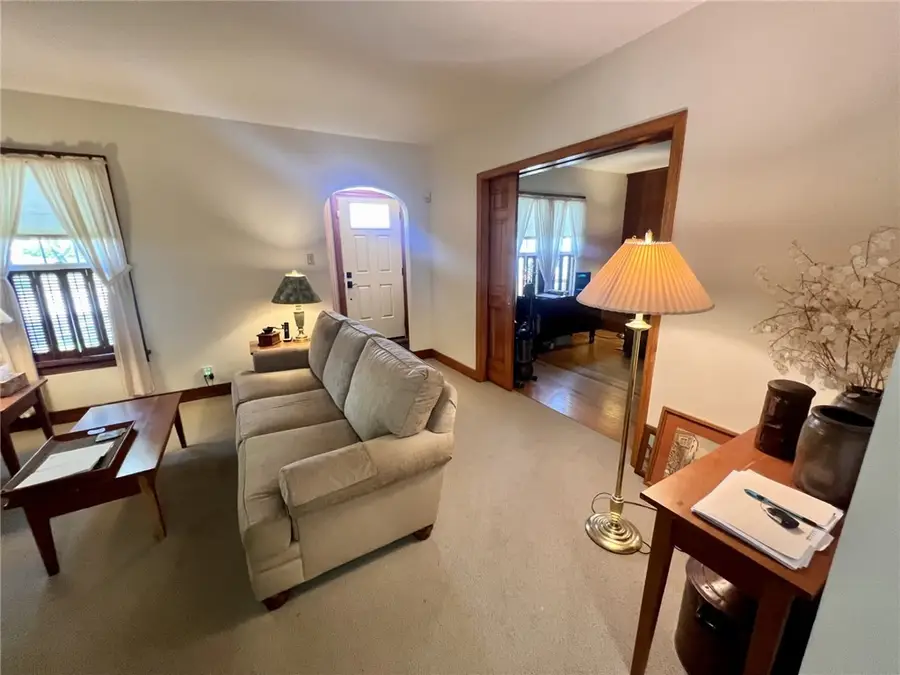 435 Braddock Ave, Uniontown, PA 15401 - #3