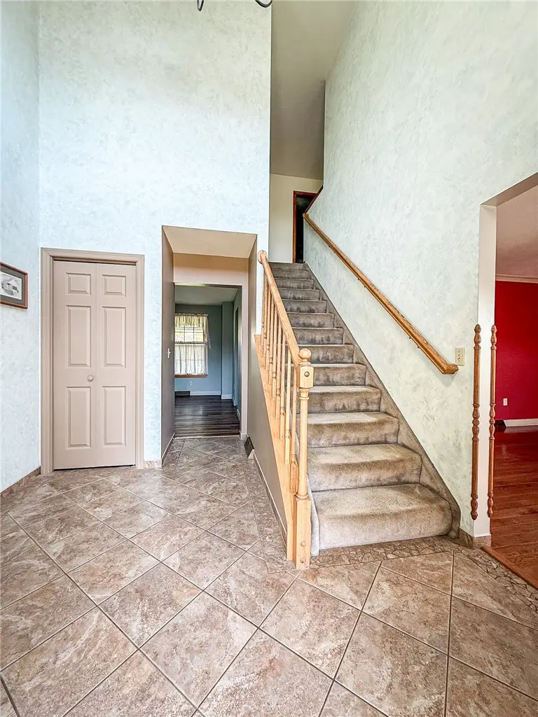 104 Dakotah Dr, Butler, PA 16001 - #2