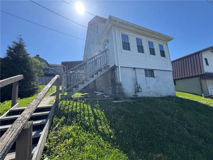 164 N 1st St, West Newton, PA 15089 - #3