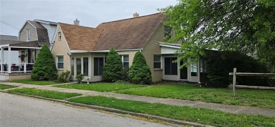 156 Oakland Ave, Uniontown, PA 15401 - #2