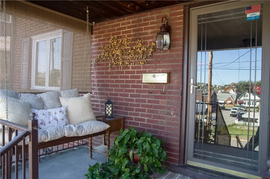 931 Liberty St, Stowe, PA 15136 - #3