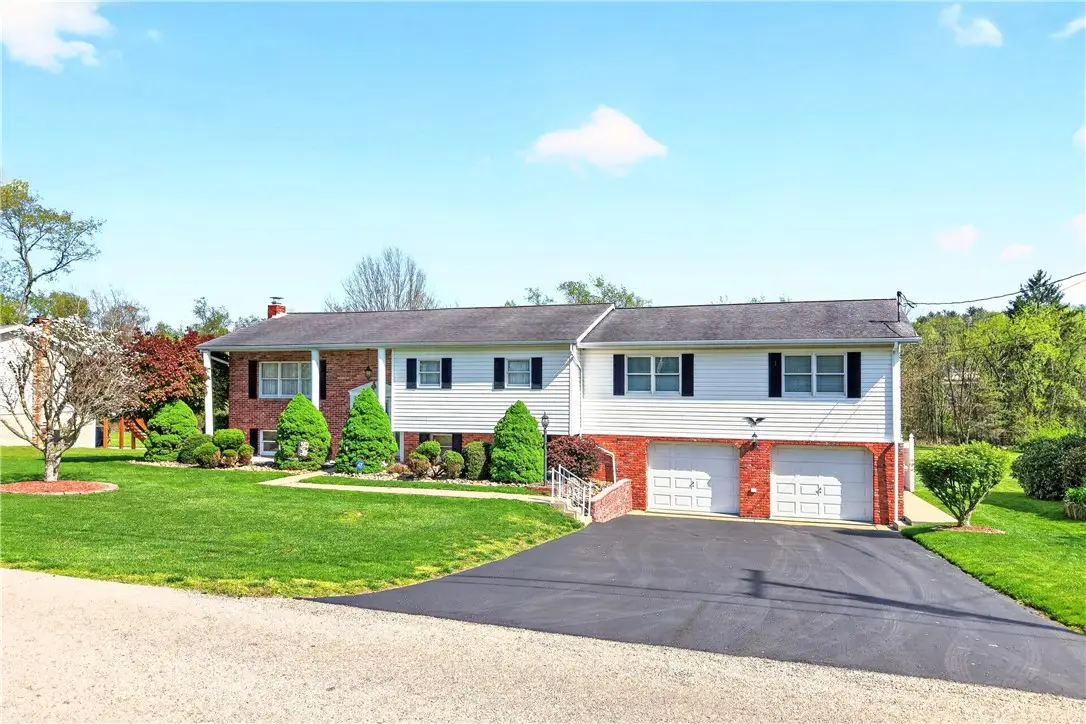 321 Falls Avenue, Connellsville, PA 15425 - #1