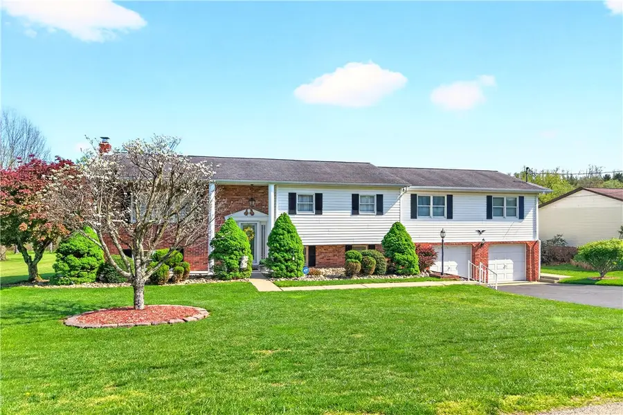 321 Falls Avenue, Connellsville, PA 15425 - #2