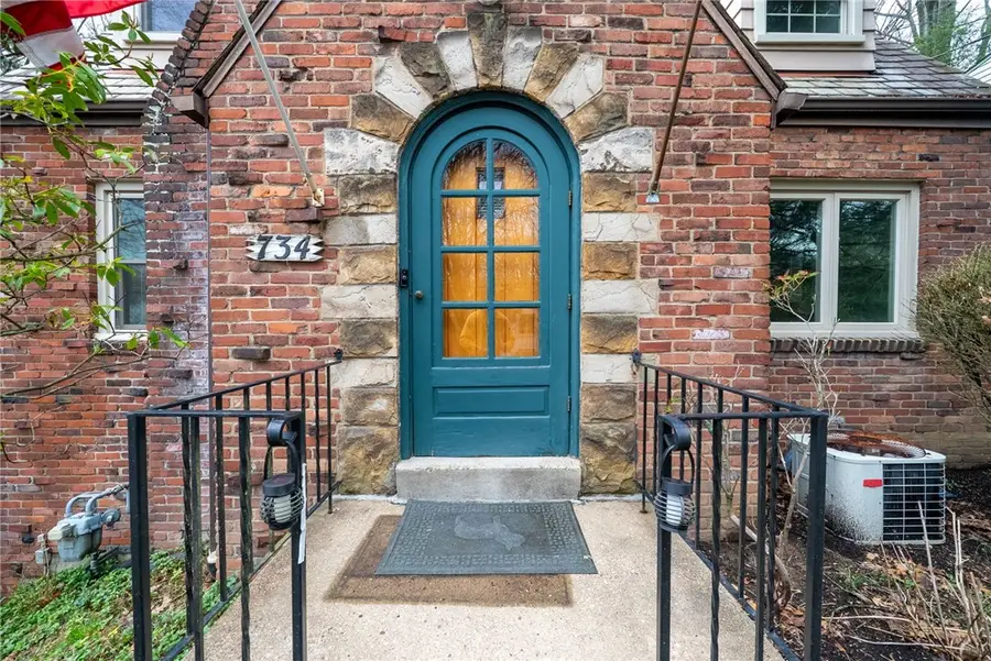 734 Shady Lane, Pittsburgh, PA 15228 - #3