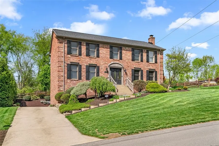 111 Hickory Heights Drive, Bridgeville, PA 15017 - #2