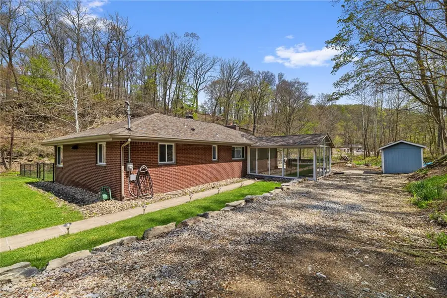 2500 Lincoln Way, White Oak, PA 15131 - #2