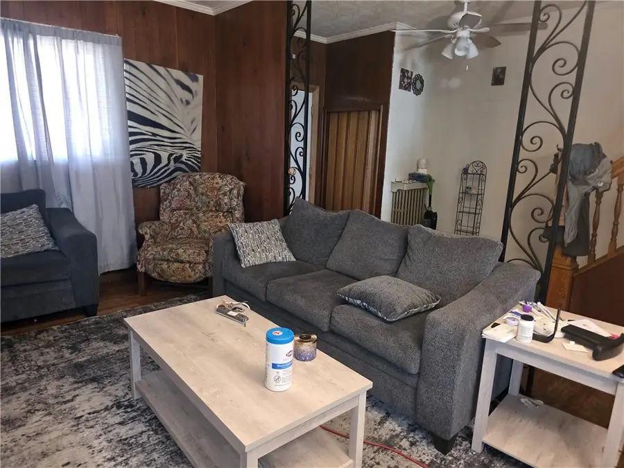 517 Margaret St, Pittsburgh, PA 15210 - #2