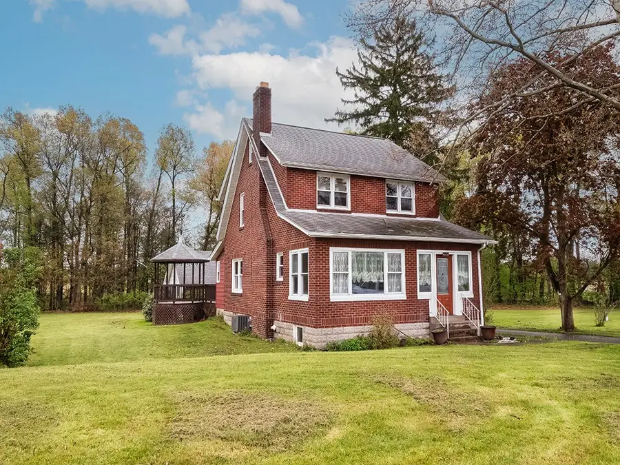 385 N Pike Rd, Sarver, PA 16055 - #3