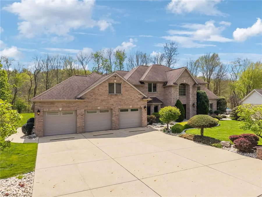 12288 Carmichael Cir, Irwin, PA 15642 - #2