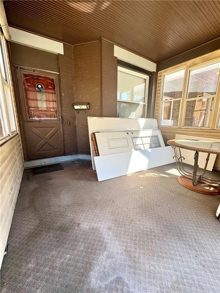 613 E 9th Ave, Homestead, PA 15120 - #2