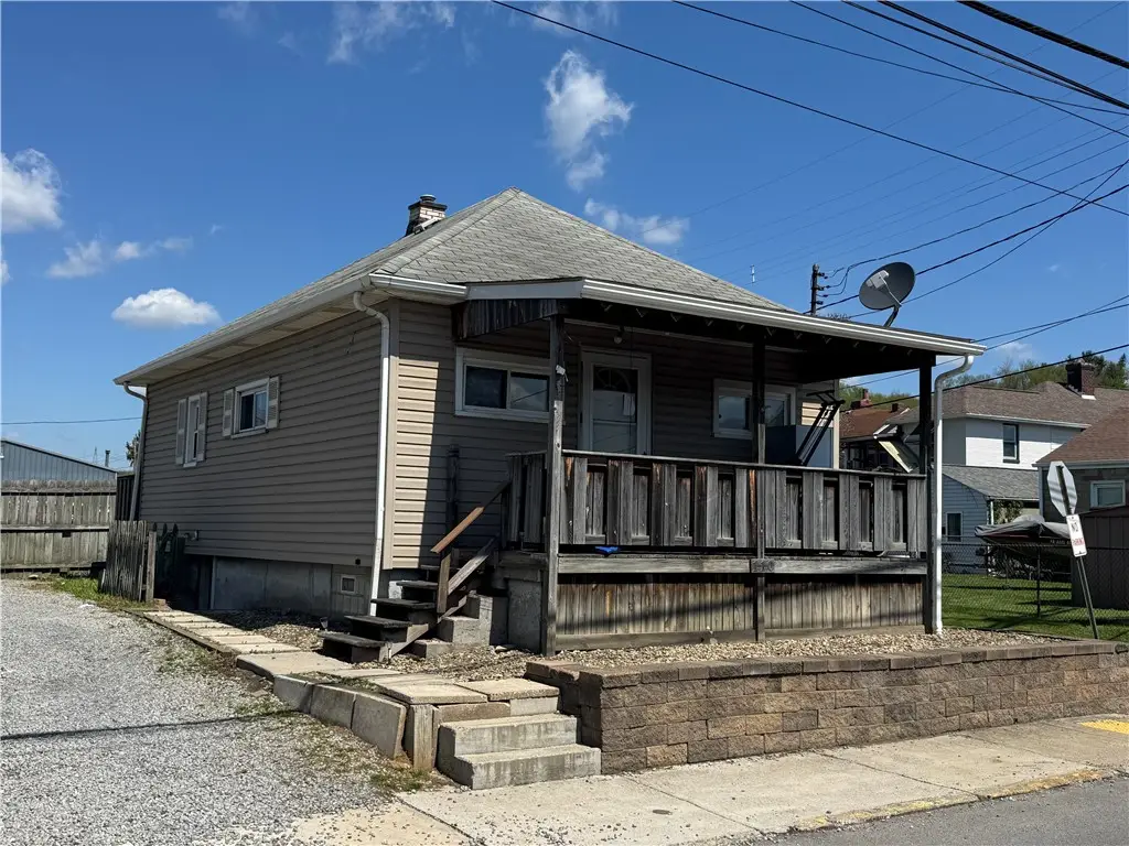 110 13th St, Conway, PA 15027 - #1