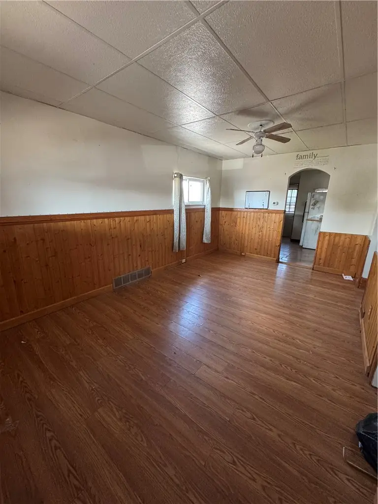 110 13th St, Conway, PA 15027 - #2