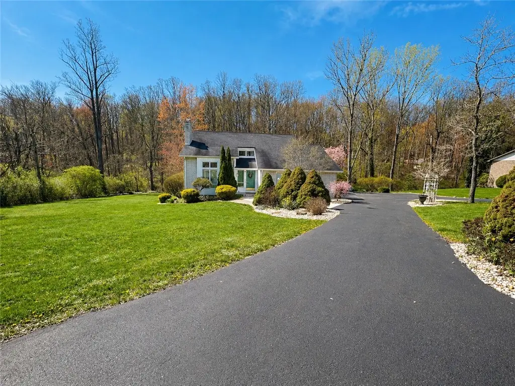 72 Ruble Dr, Uniontown, PA 15401 - #1