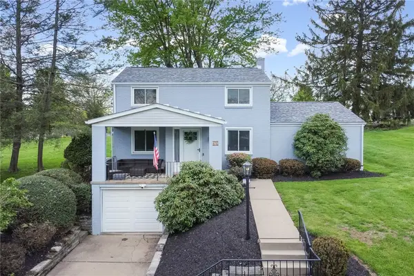 438 Valleyview Dr, Pittsburgh, PA 15215