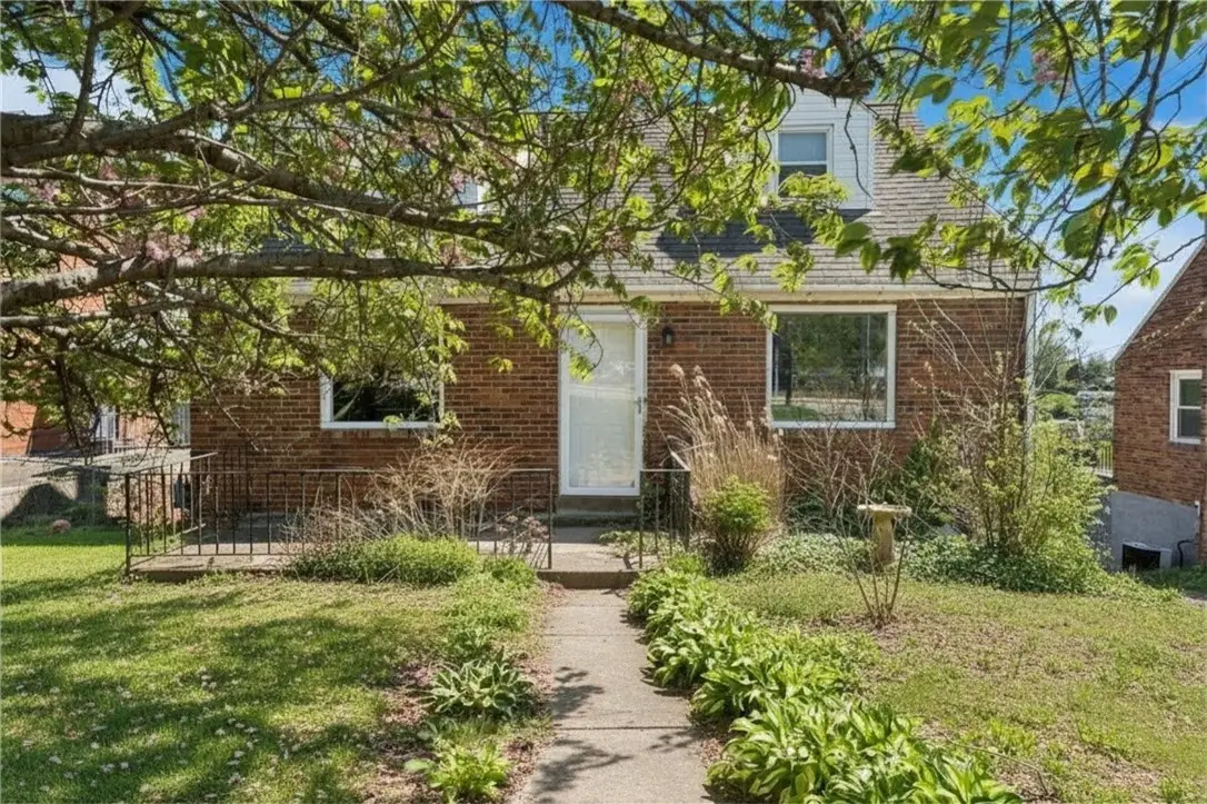 1320 Lebanon Church Rd, Pittsburgh, PA 15236 - #1