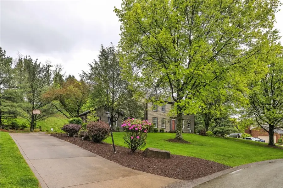 3950 Laurel Oak Circle, Murrysville, PA 15668 - #2