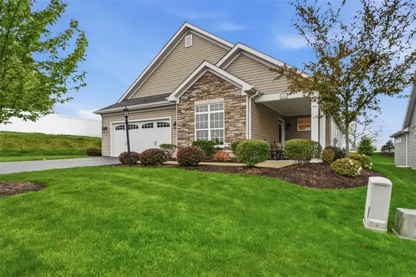 401 Northview Dr, Harmony, PA 16037