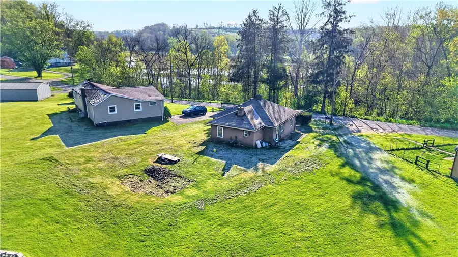 226 Kangaroo Hill Rd, Lowber, PA 15660 - #3