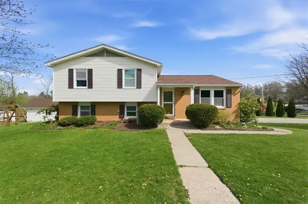 100 Tory Rd, Coraopolis, PA 15108