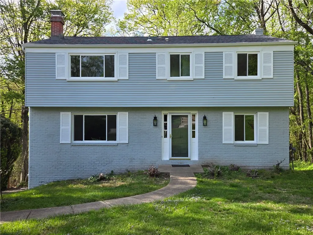 111 Greyfriar Dr, Pittsburgh, PA 15215 - #1