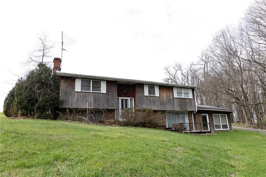 120 Buhl Rd, Evans City, PA 16033 - #2