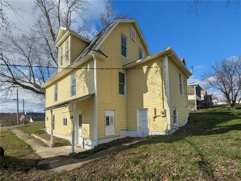 305 Central Ave, Chicora, PA 16025 - #3