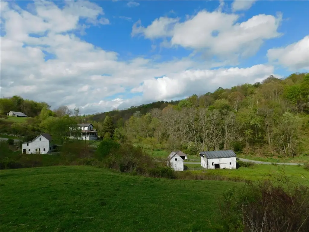 108 Oak Spring Rd, West Finley, PA 15377 - #1