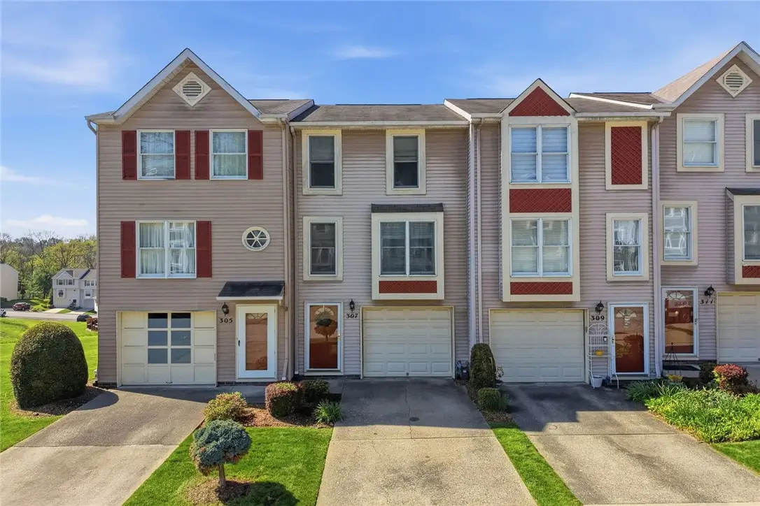 307 Hamlet Ct, Pittsburgh, PA 15227 - #1
