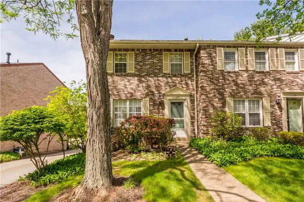 120 Inverness Dr, Pittsburgh, PA 15237