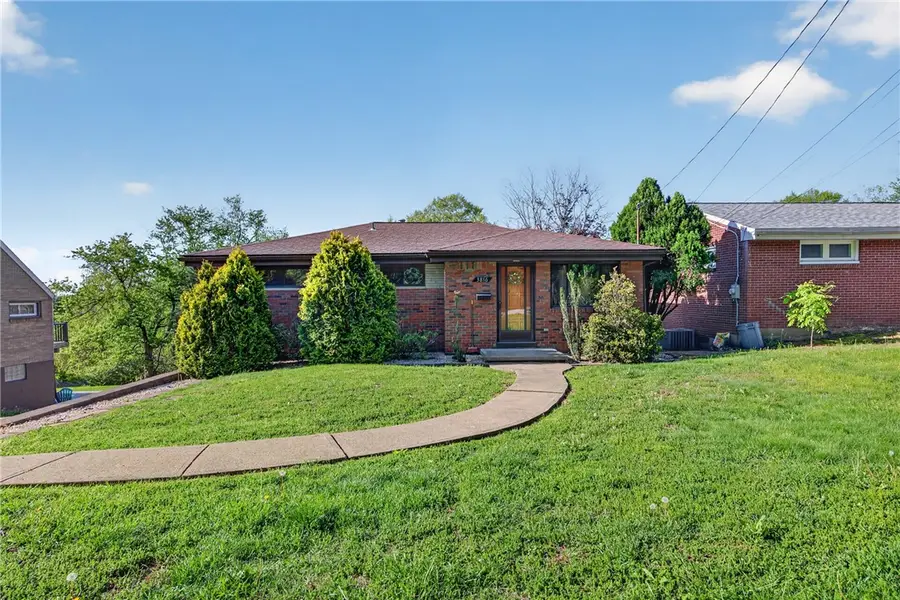 3816 Fleetwood Dr, West Mifflin, PA 15122 - #2