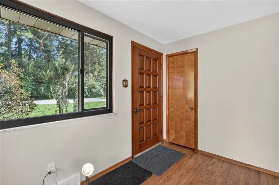 3816 Fleetwood Dr, West Mifflin, PA 15122 - #3